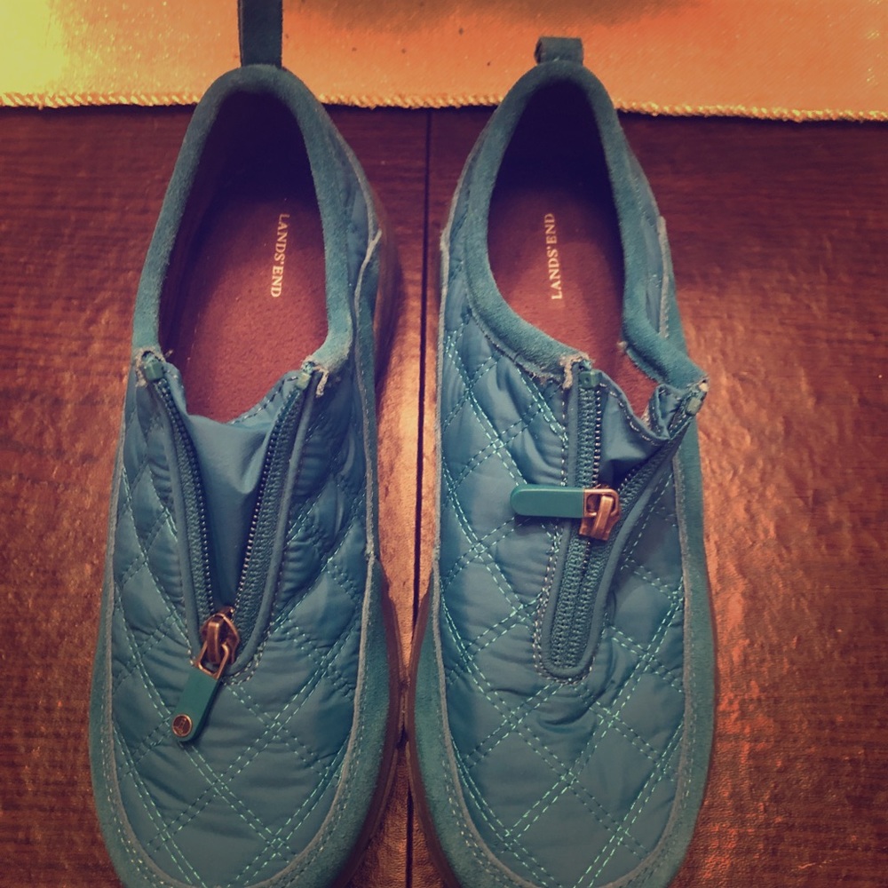 Lands End Snow Shoes - Never Worn